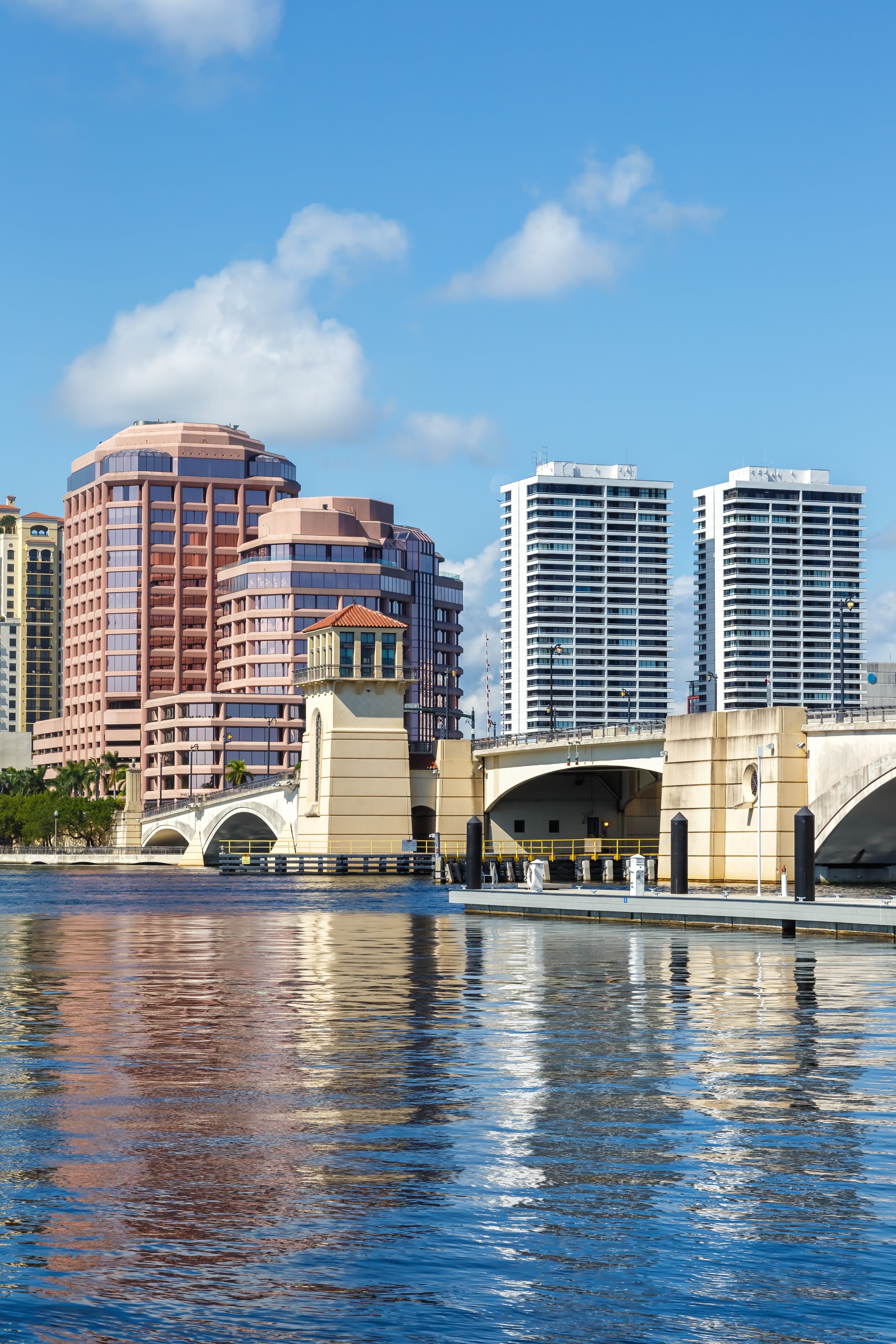 Get a Virtual Office & Mailing Address in West Palm Beach, FL